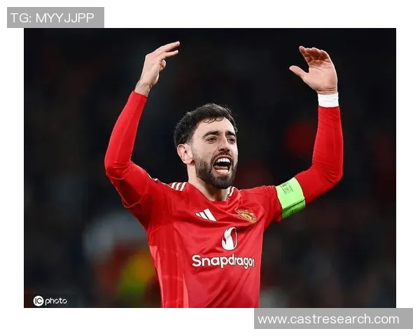 巴黎圣日耳曼逆转曼联上演精彩帽子戏法全场沸腾瞬间回顾