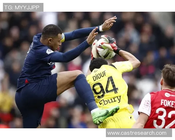 中超激战巴黎圣日耳曼狂胜国米四球引发争议判罚引爆全场气氛