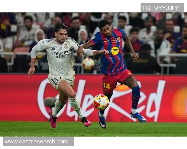 足总杯激战曼联与巴萨握手言和双方均无建树引发全场热议