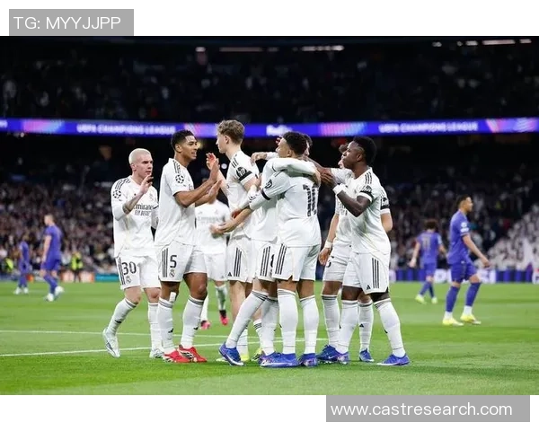 足总杯经典对决国米逆转皇马引发全场狂欢历史冷门再现